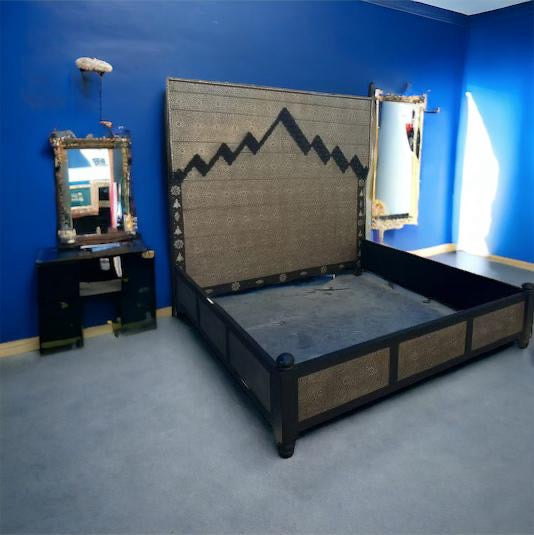 Amanjena silver bed