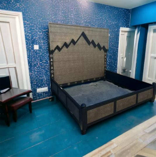 Amanjena silver bed