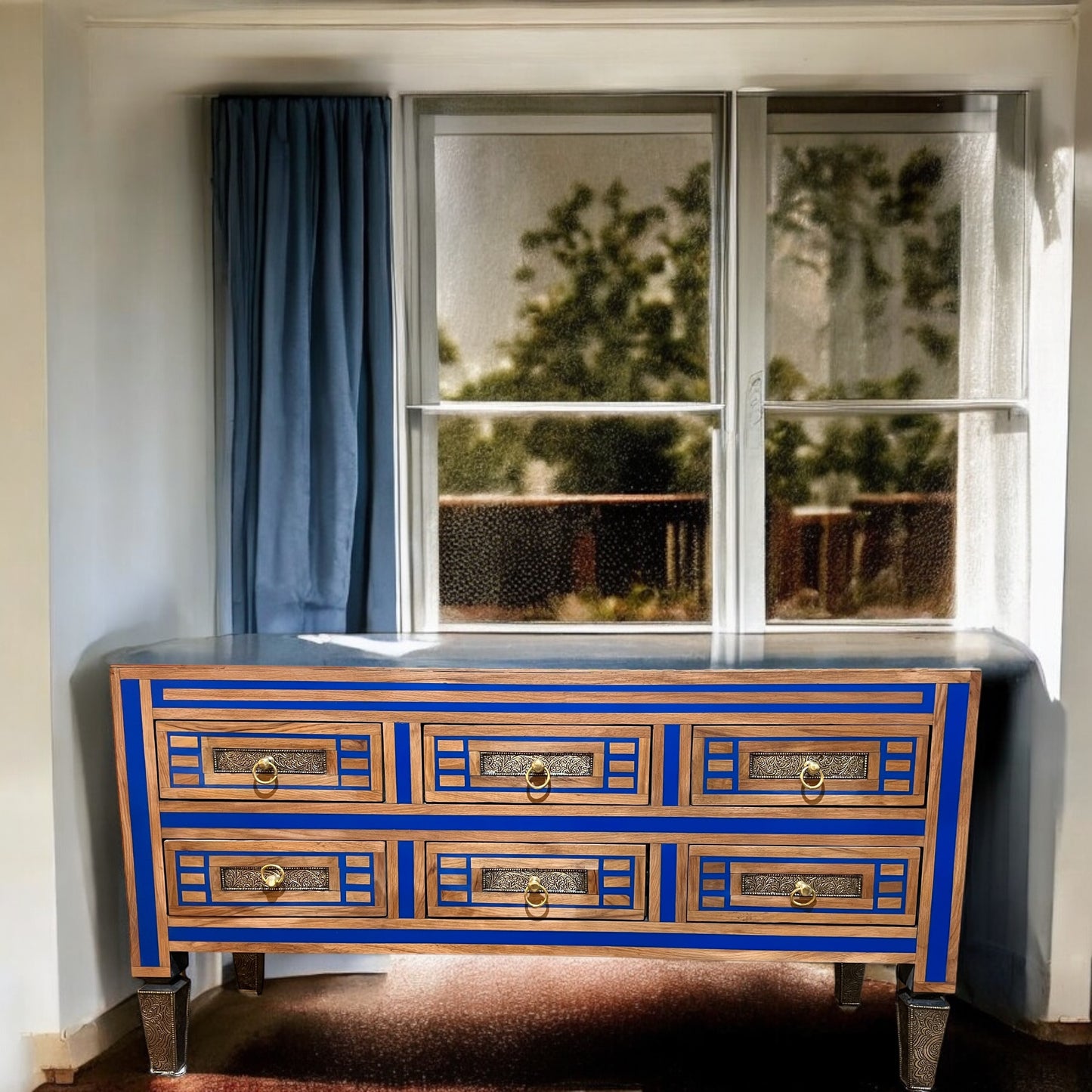 Bedroom Moroccan cabinet