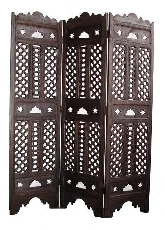 Taza room divider