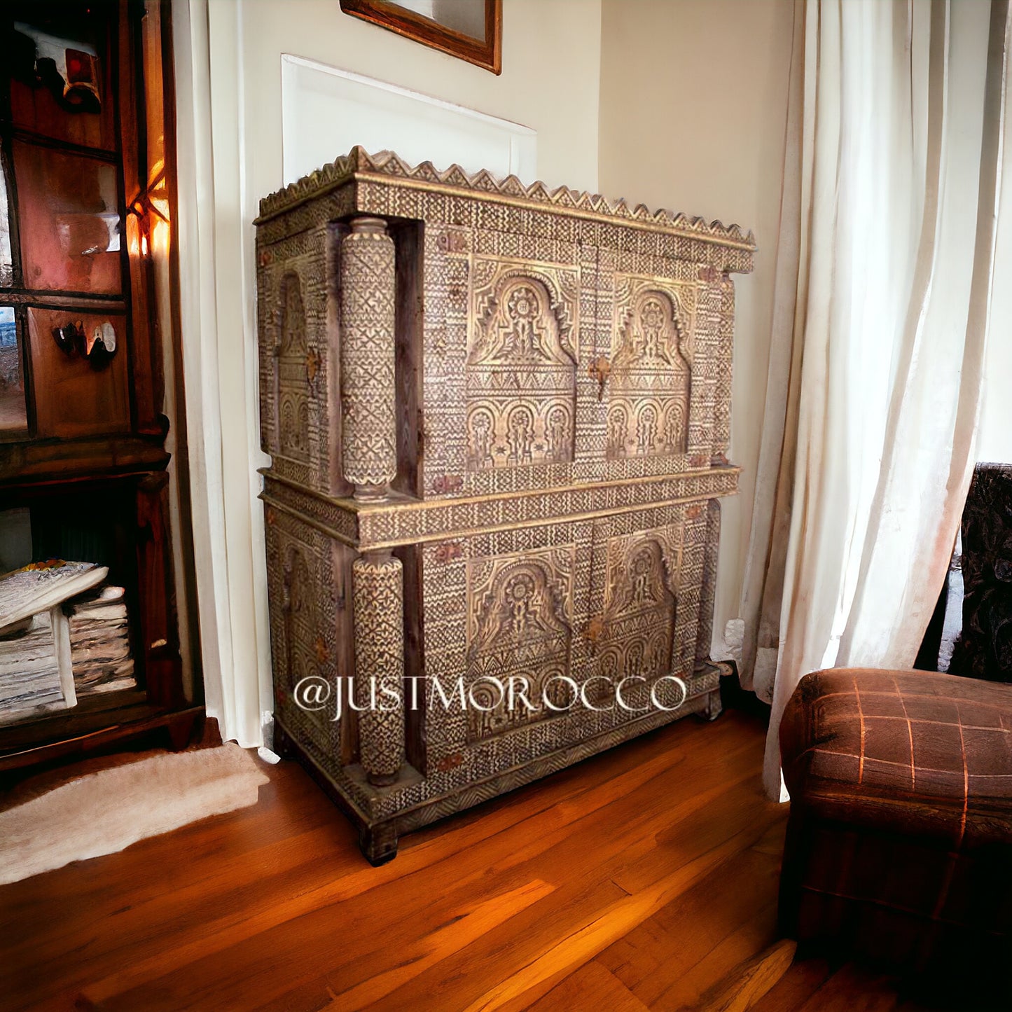 Castle armoire