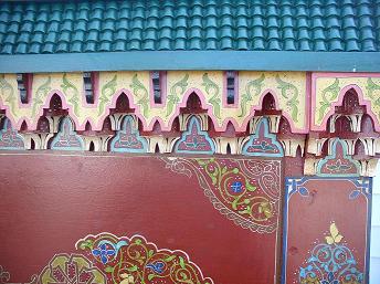 Mamounia headboard bed