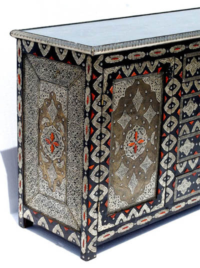 Taza cabinet