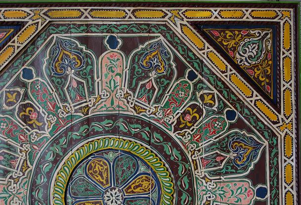 Tangier brown ceiling