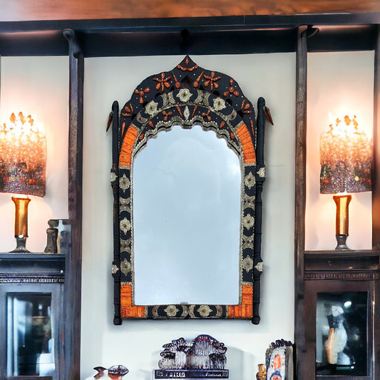 Atlas mirror