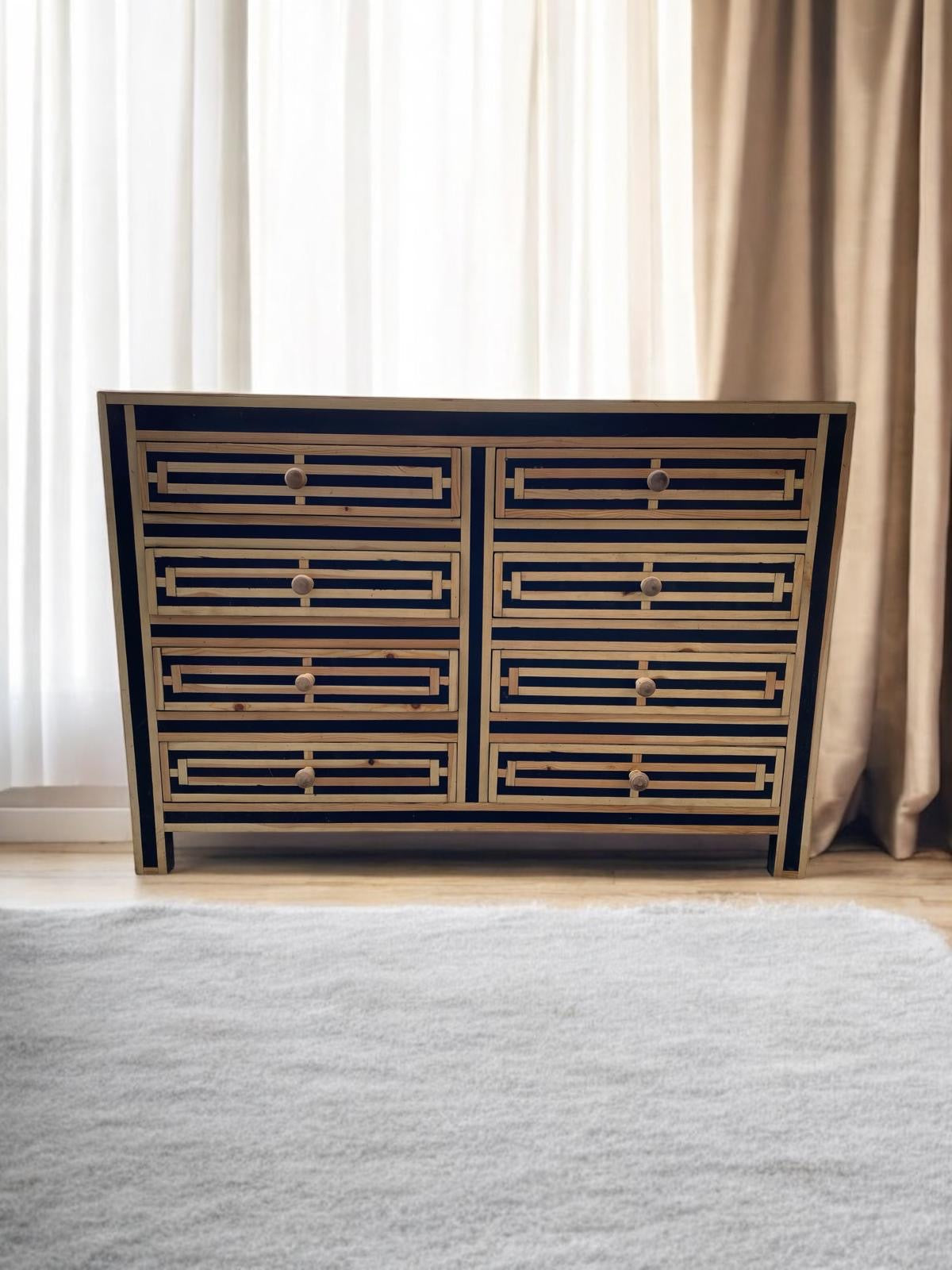 Zebra cabinet
