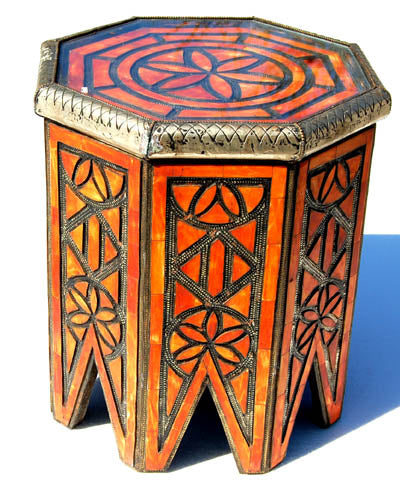 Moka bone table