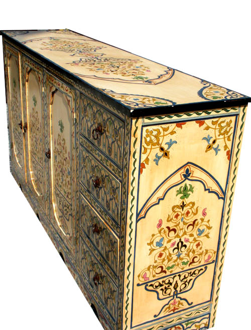 Marrakesh cream buffet