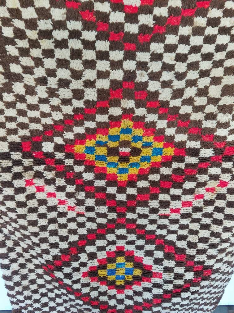 Vintage Handwoven Berber Rug: Moroccan Azilal, Ethnic Weaving (71x43 in)