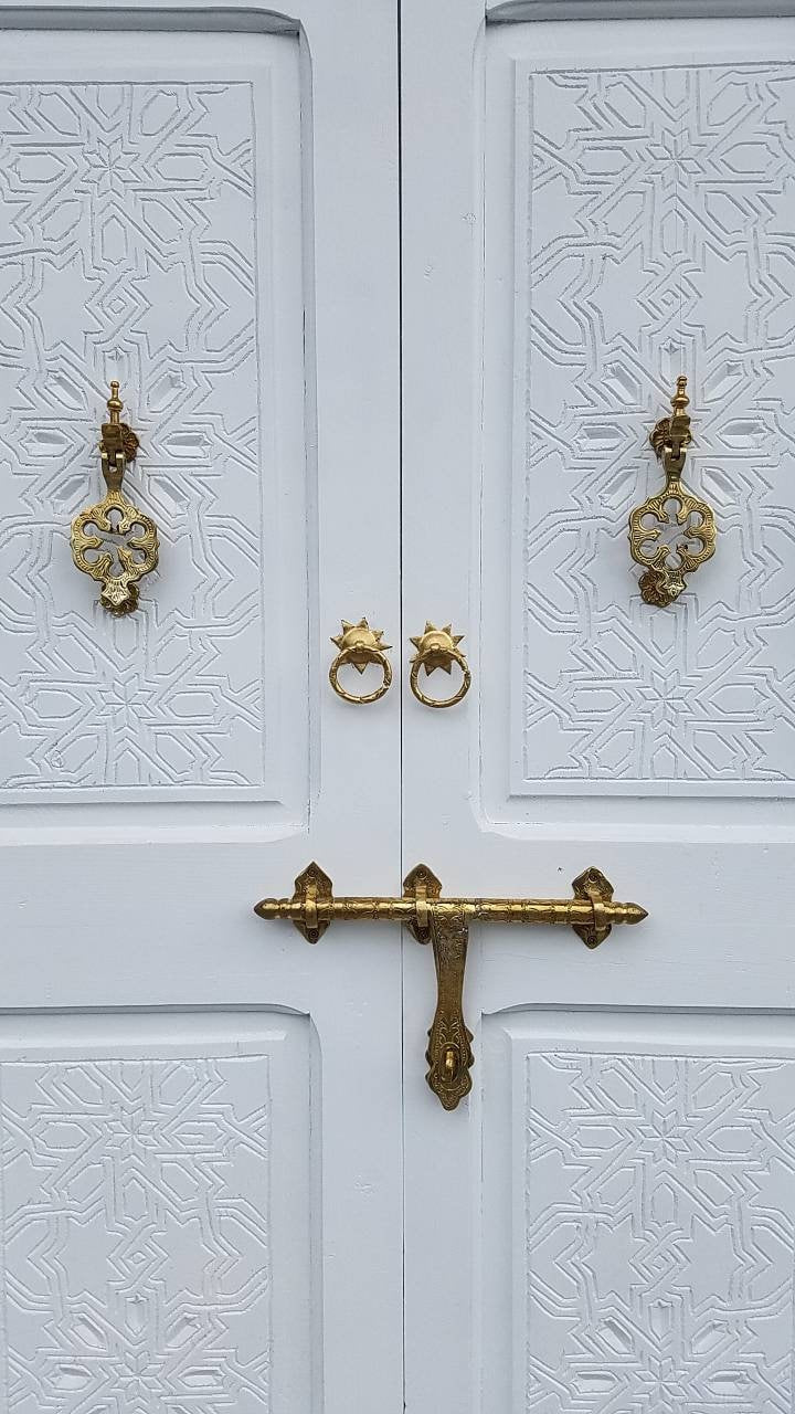Vintage Carved Cedar Double Door: White Moorish Style, Brass Hardware (84x45")