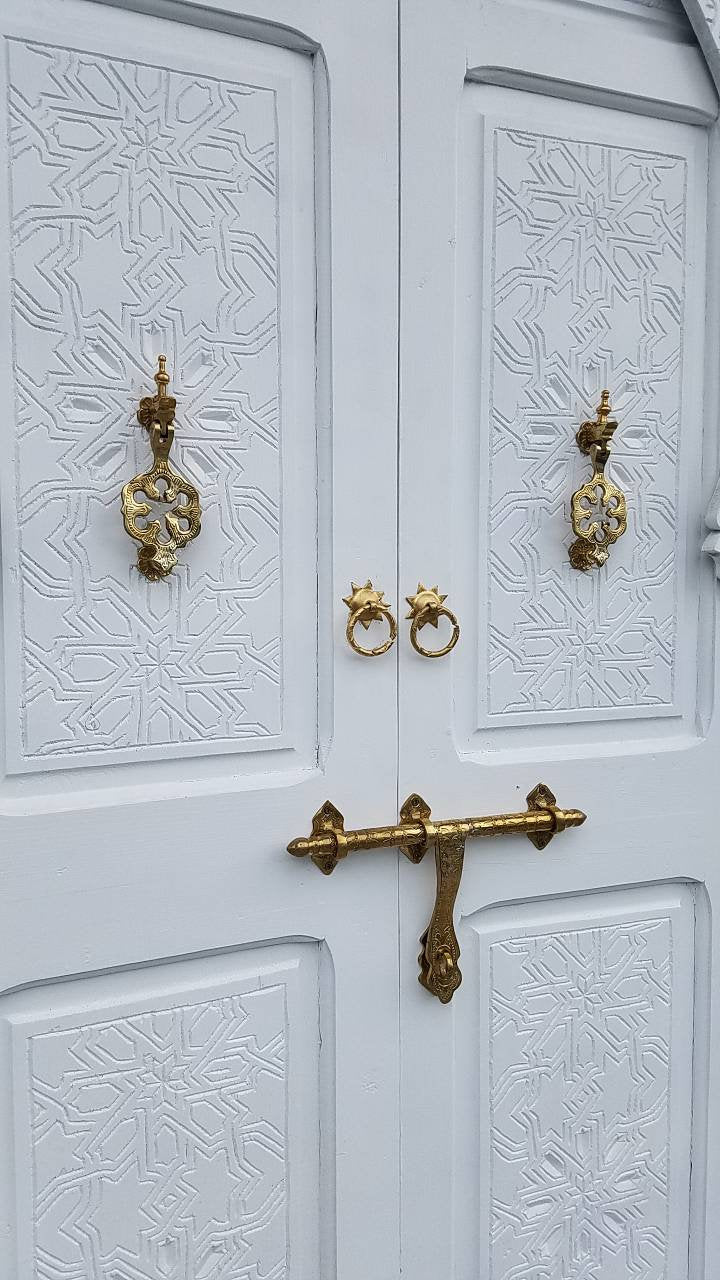 Vintage Carved Cedar Double Door: White Moorish Style, Brass Hardware (84x45")
