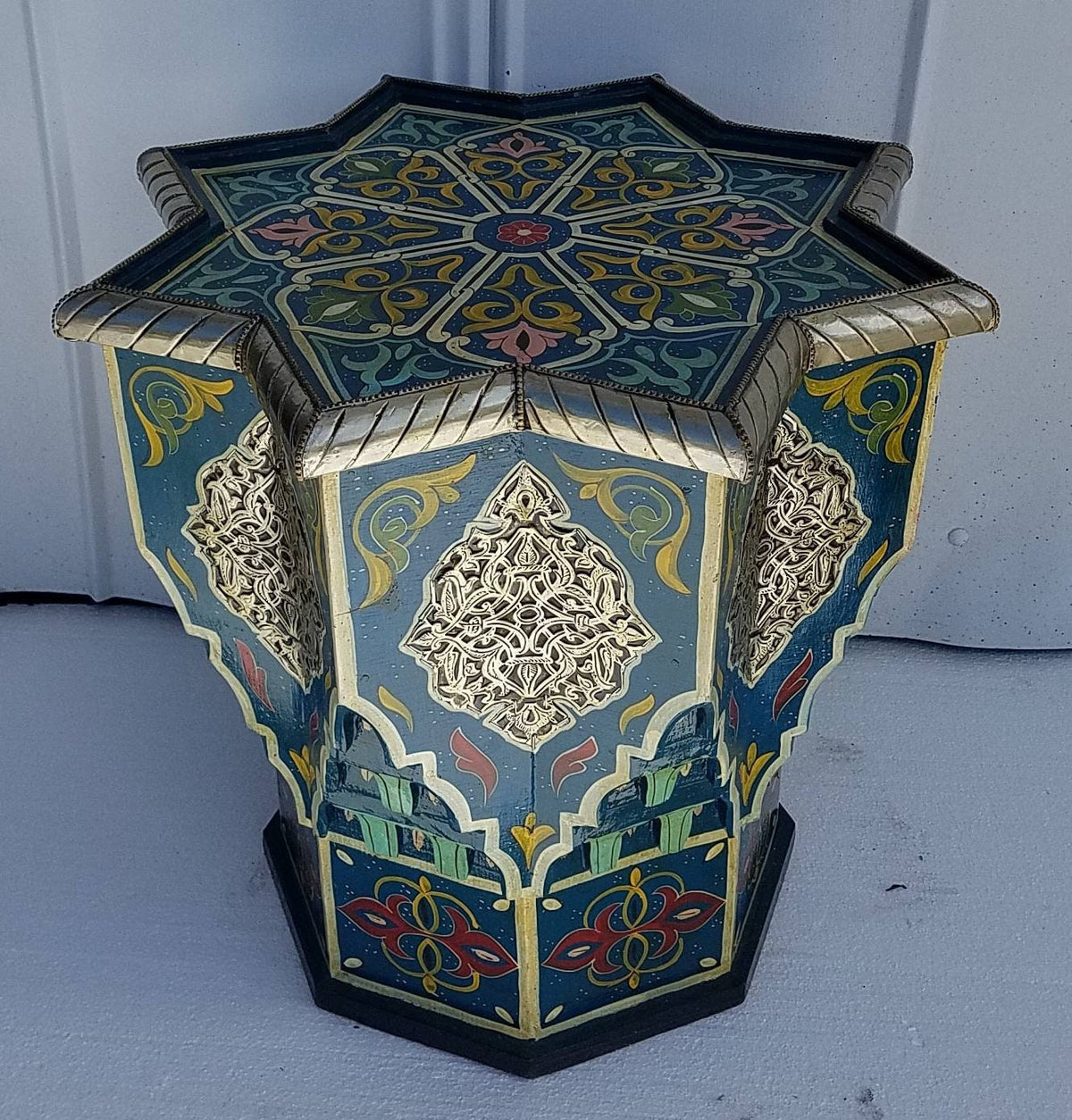 Hand-Painted Moroccan Star Table with Silver Accents – Boho Accent Furniture