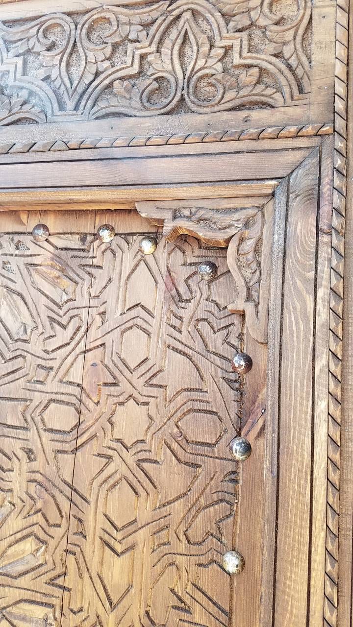 Handmade Vintage Moroccan Cedar Door, Geometric Carving, Metal Knocker (89x41)