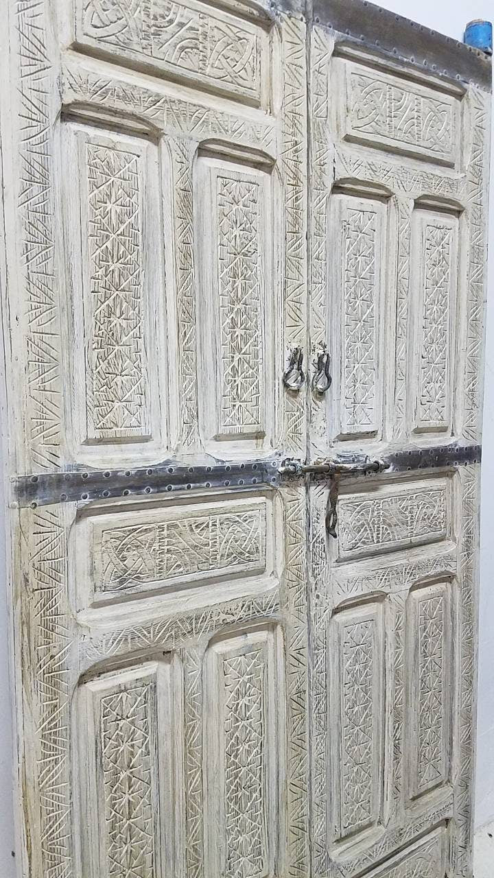 Handmade Vintage Moroccan Carved Double Door, White Cedar Wood (80.5x44.5)