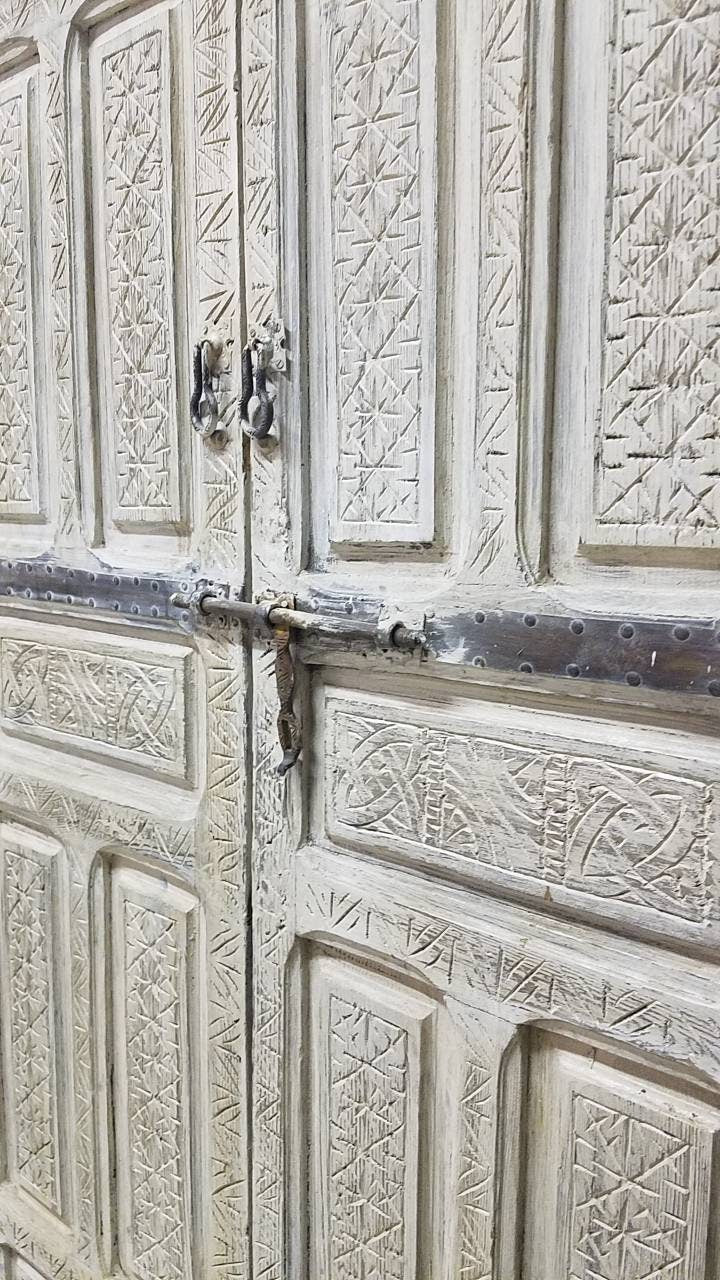 Handmade Vintage Moroccan Carved Double Door, White Cedar Wood (80.5x44.5)