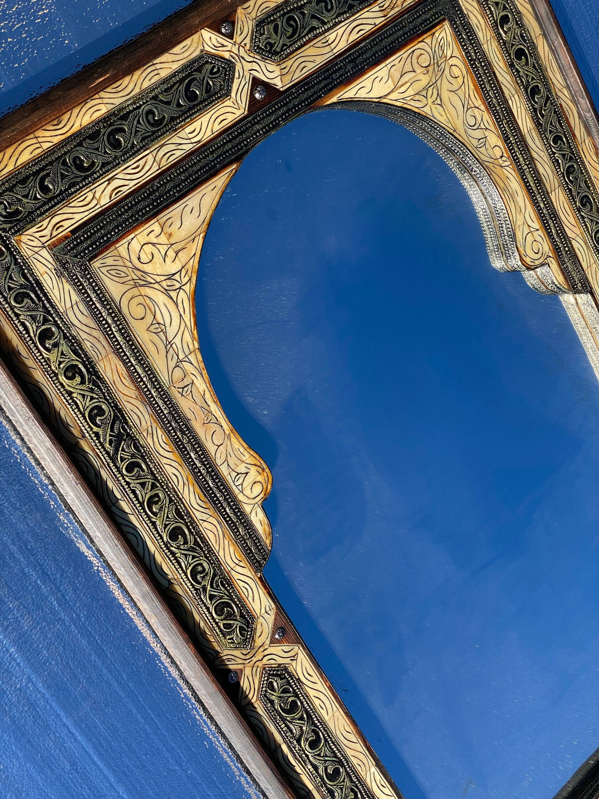 Handmade Moorish Arch Mirror: Silver Camel Bone Inlay, Moroccan Decor (39.5” x 26.5”)