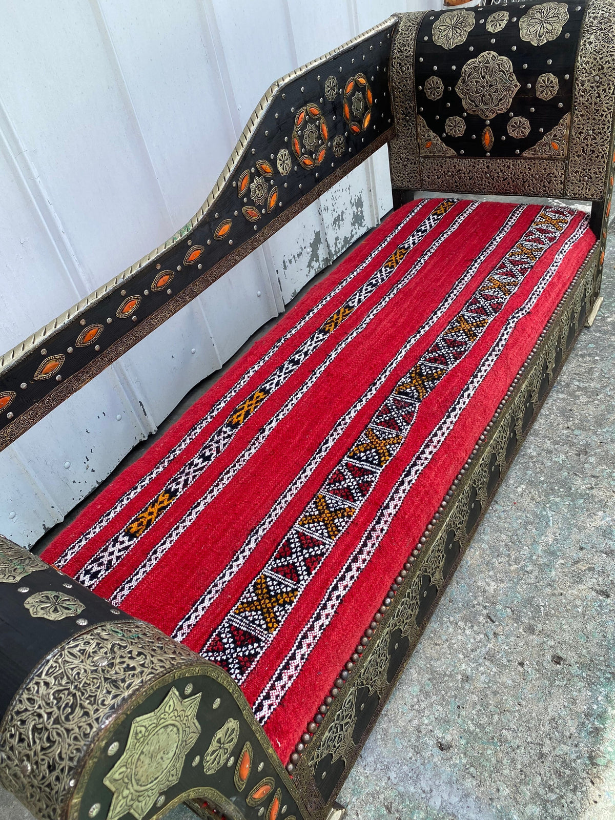 Handmade Moroccan Kilim Rug Bench, Silver Metal Inlay, Upholstered Sofa
