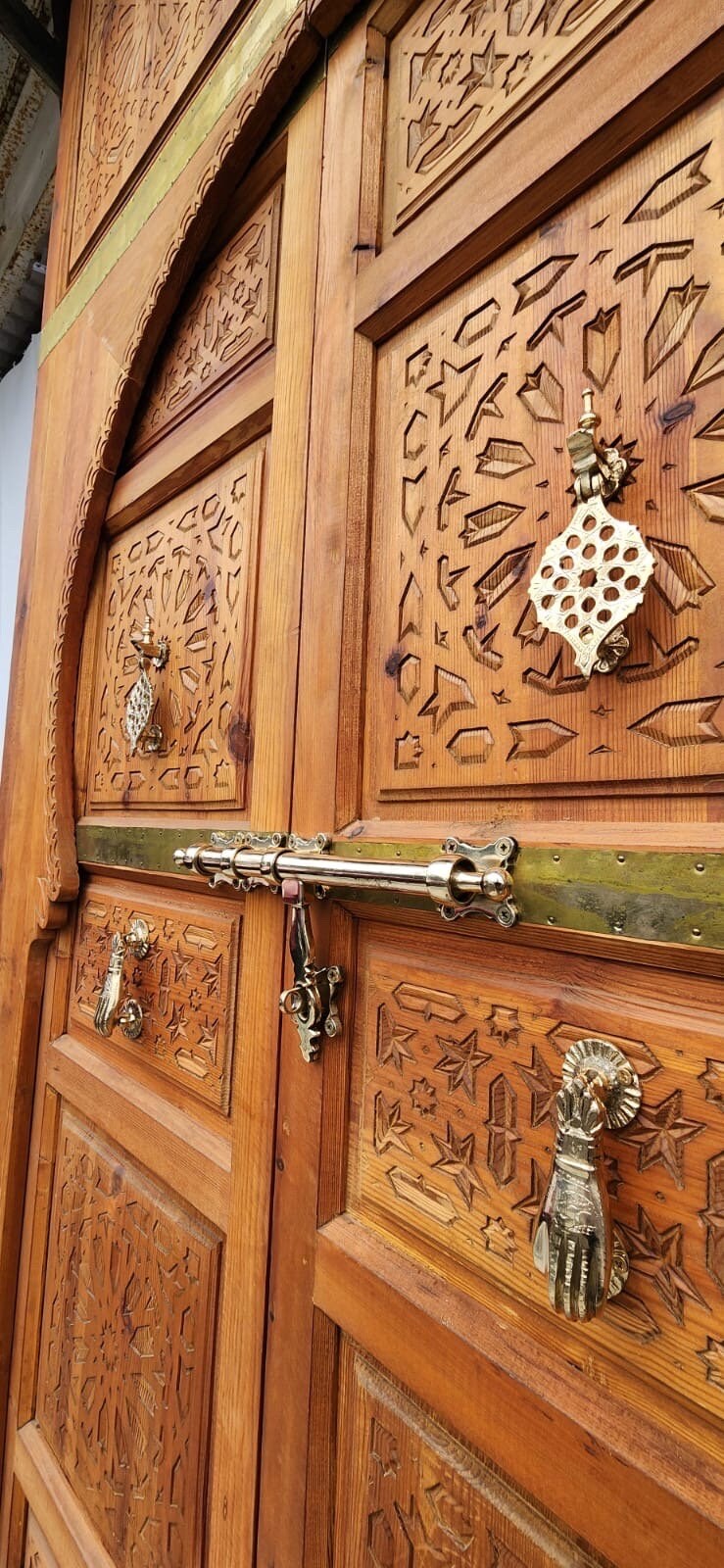 Handmade Moroccan Carved Cedar Double Door: Royal Palace Style