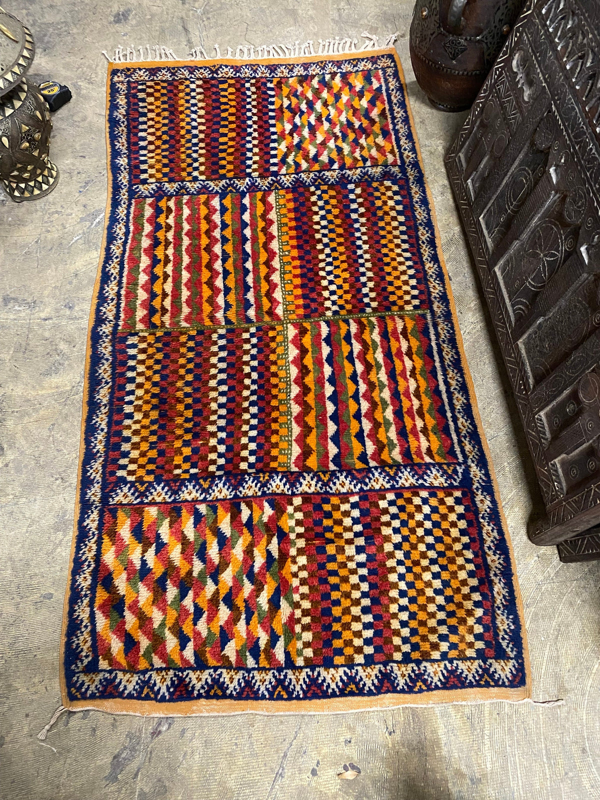 Vintage Handwoven Taznakht Berber Rug, 79x40
