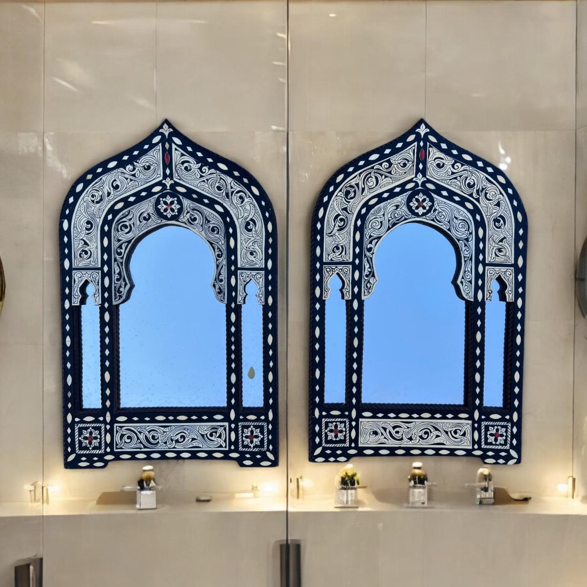 White Bone Inlay Mirror, Moroccan Moorish Arch (40x24)