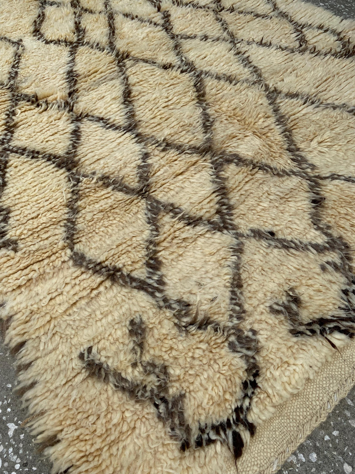 Handwoven Beni Ourain Rug: Moroccan Wool Carpet, Black Geometric Design (100x57)