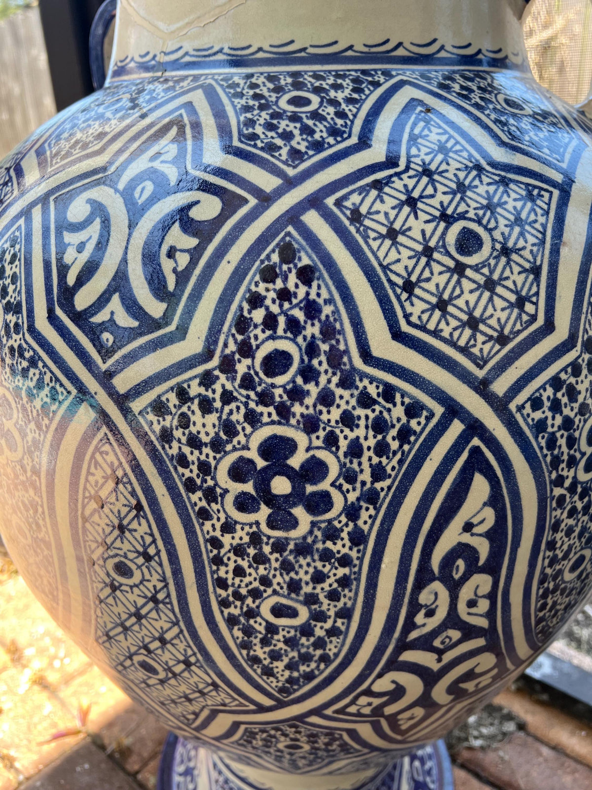Large Blue Moroccan Pottery Vase: Hand-Painted Andalusian Decor