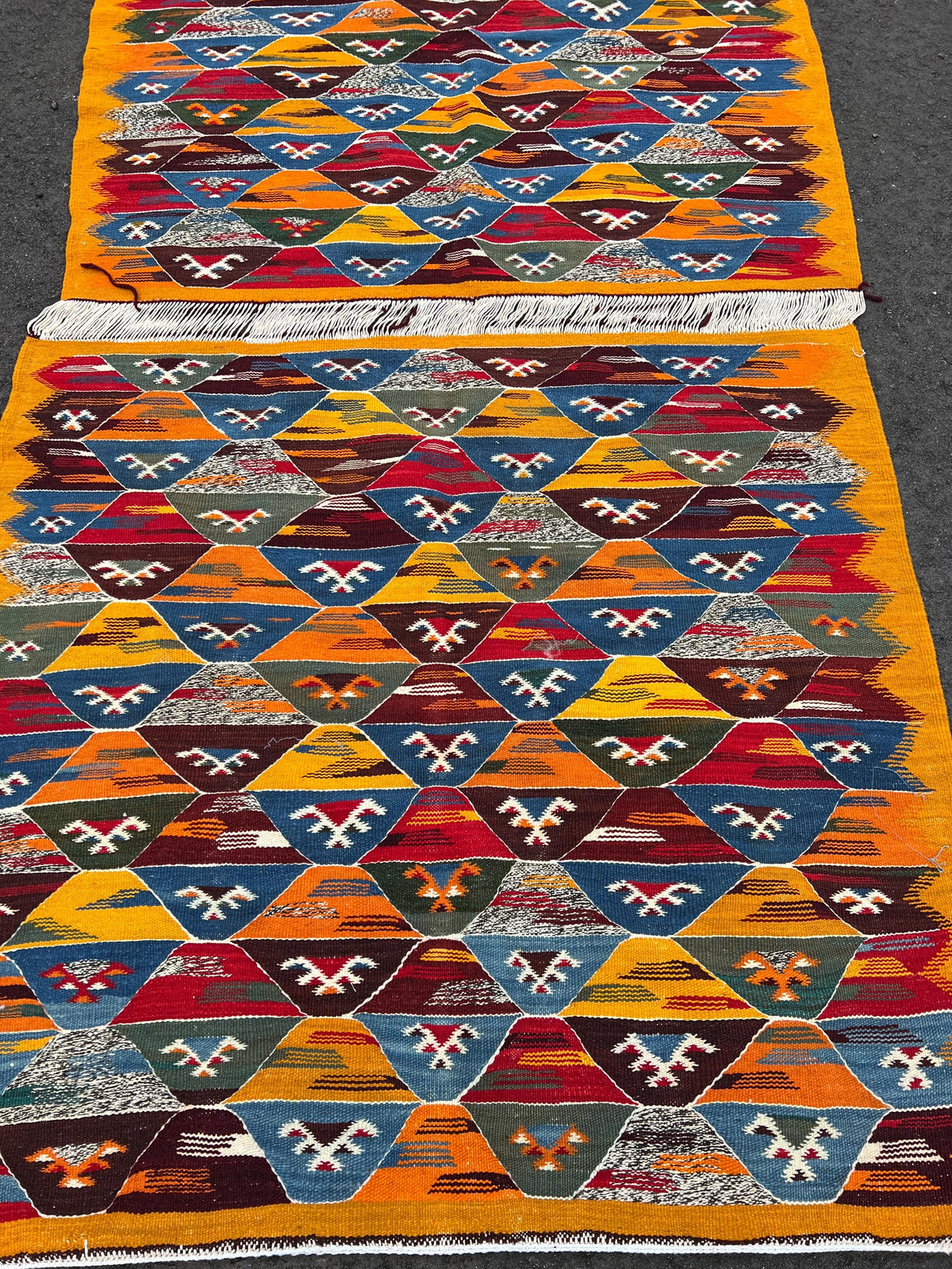 Vintage taznakht rug low pile mural moroccan carpet berber handwoven patchwork rug