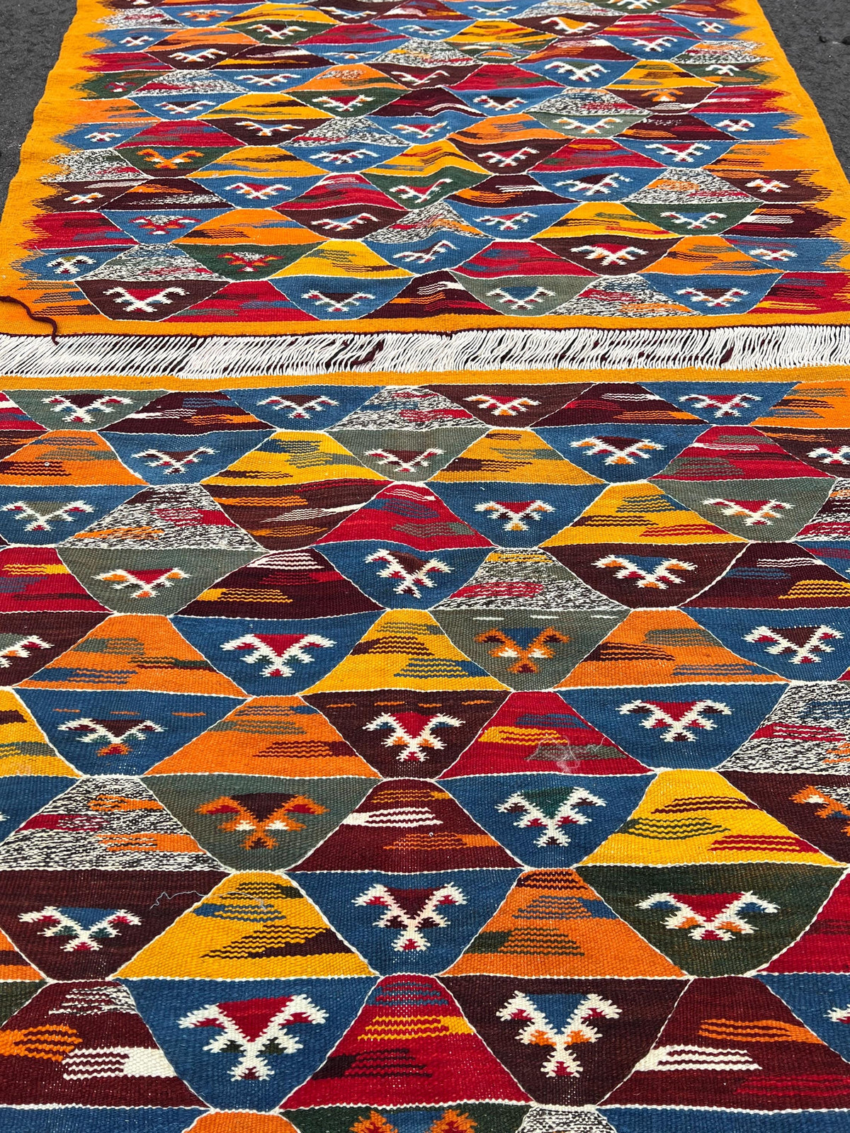 Vintage taznakht rug low pile mural moroccan carpet berber handwoven patchwork rug