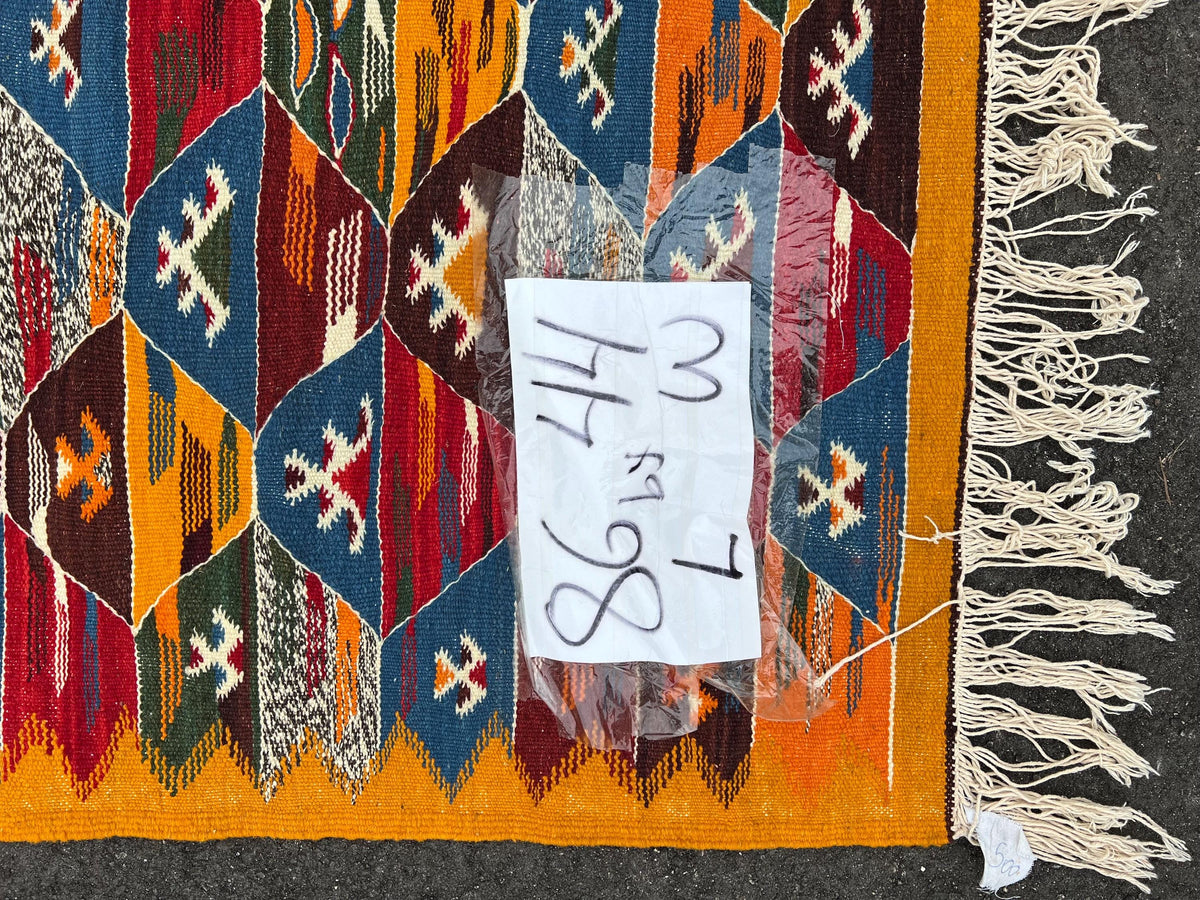 Vintage taznakht rug low pile mural moroccan carpet berber handwoven patchwork rug