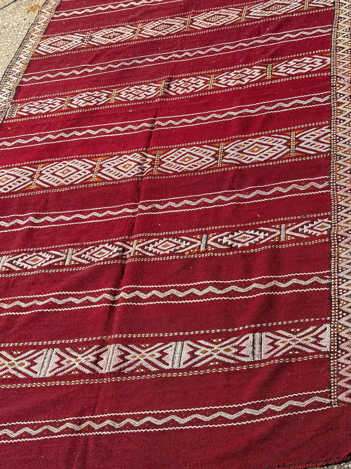 Vintage Berber Kilim Rug , large Handwoven Moroccan Carpet 124” x 66”