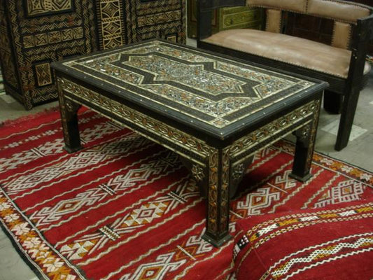 Khamsa table