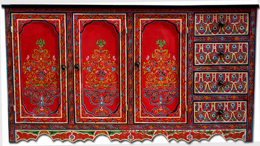 Moroccan red buffet