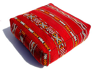 Berber kilim pouf