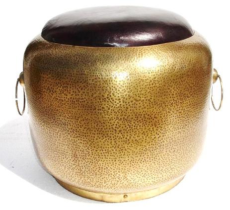 Tanakra brass pouf 3