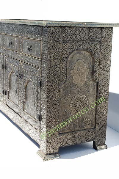 Marrakesh silver cabinet
